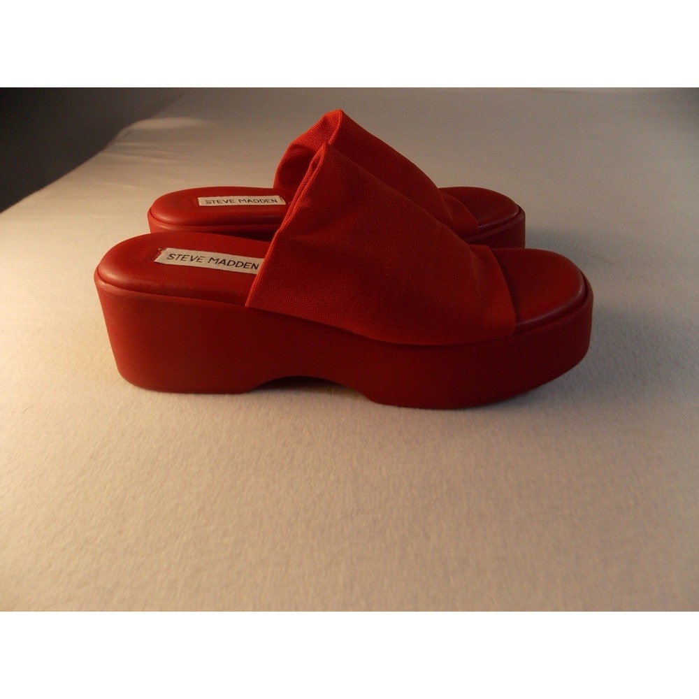 Steve Madden Slinky 90's/Y2K Iconic Platform Sandals  Women's Size 38 Italy
